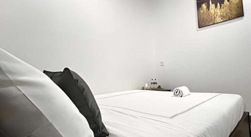 Oyo 90936 Hotel Manjoi Inn Ipoh Kültér fotó