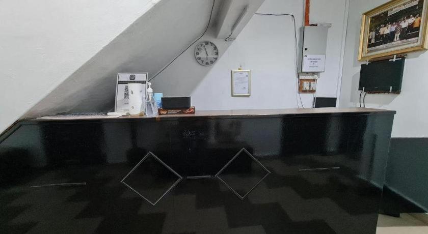 Oyo 90936 Hotel Manjoi Inn Ipoh Kültér fotó